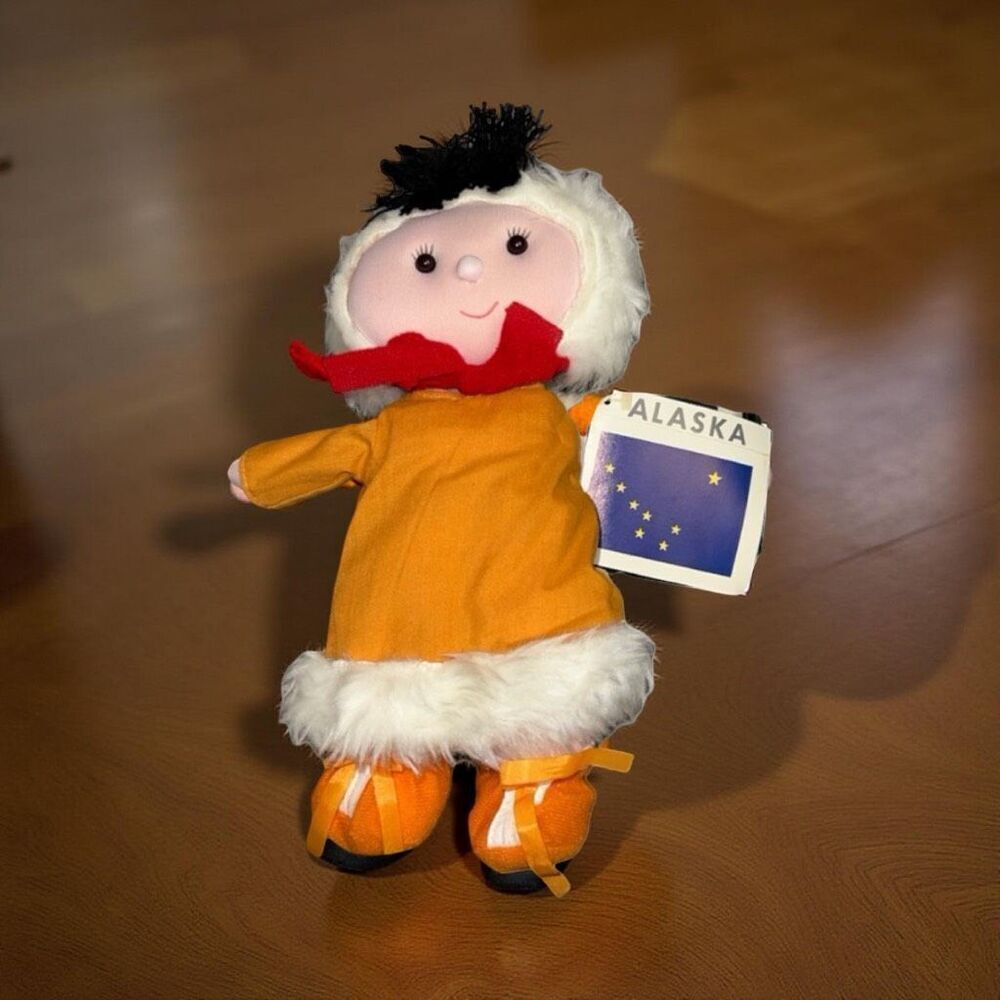 NWT Vintage Kamar Alaska Eskimo Plush Doll  P34